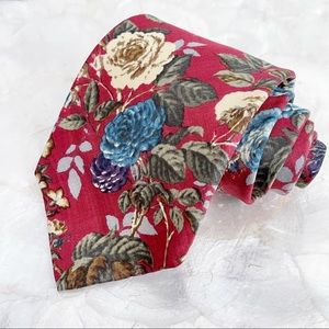 Vintage Hand Made Men’s Silk Red Floral Tie Elegant Wedding Cotswold Collection